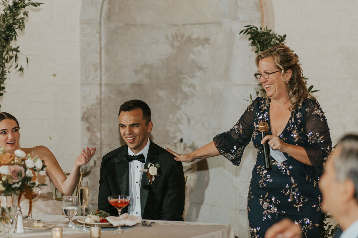 WELLING-FLORES.Wedding.EngineersClub-rcptn-110