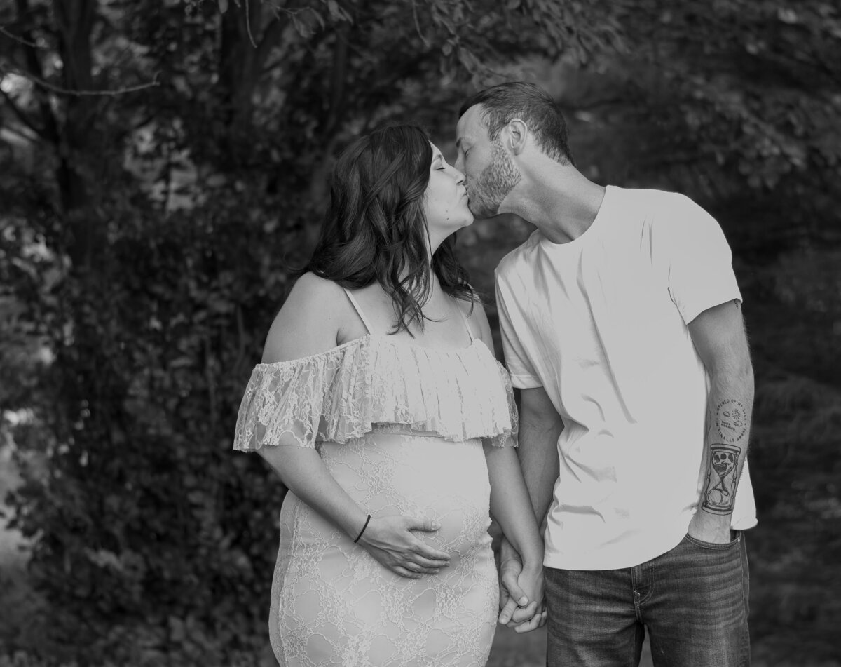 Emilee's Maternity Photos_July  2024_022