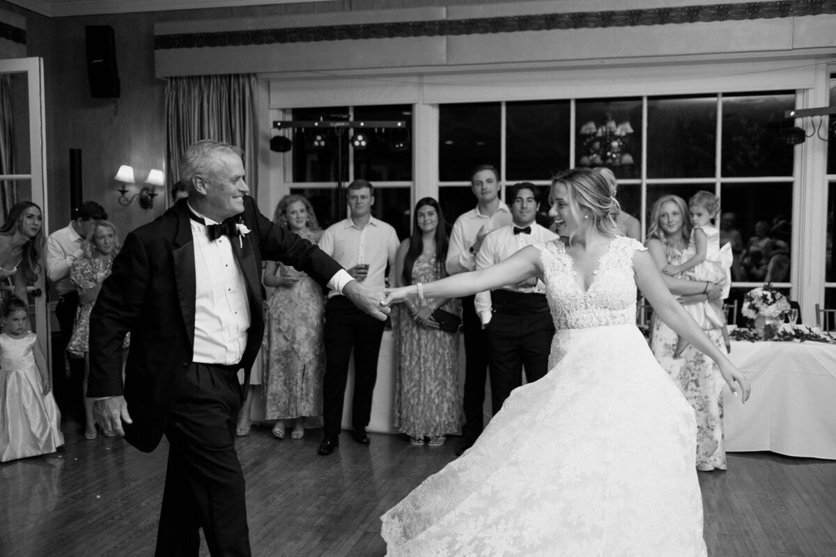 Nichole-Babiez-Photography-Dunham-woods-Geneva-Illinois-Wedding-luxury-editorial-timeless-modern-candid-bride-inspiration-chicago-photographer--129