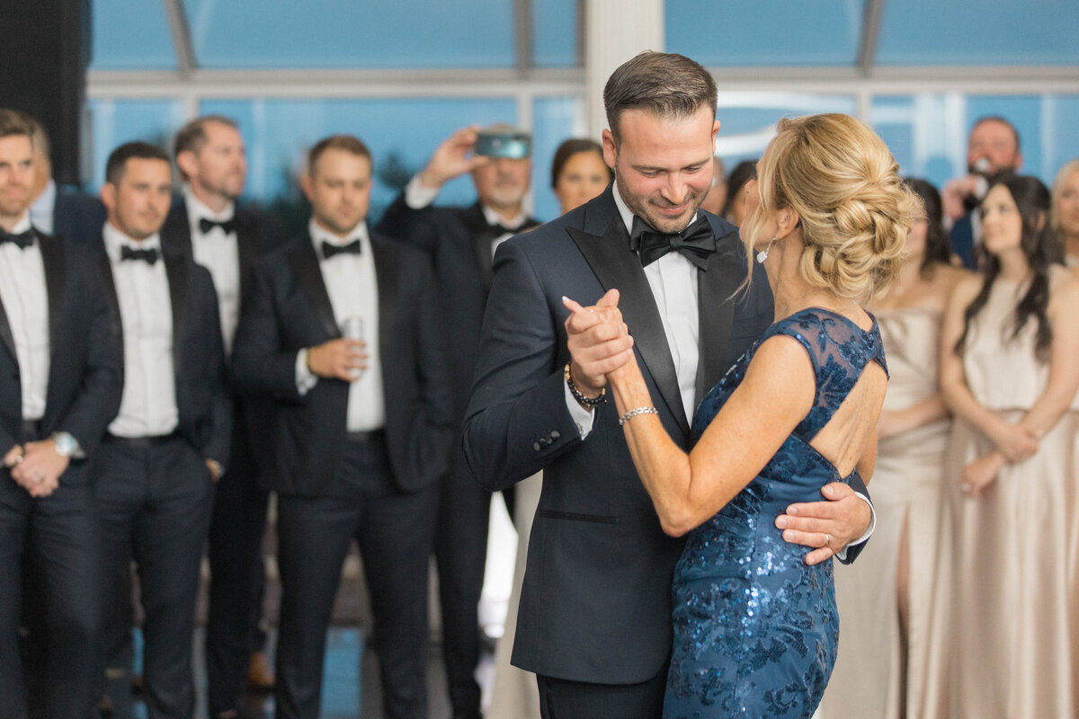 Molly Sue Photography Mallard Island Yacht Club Wedding76