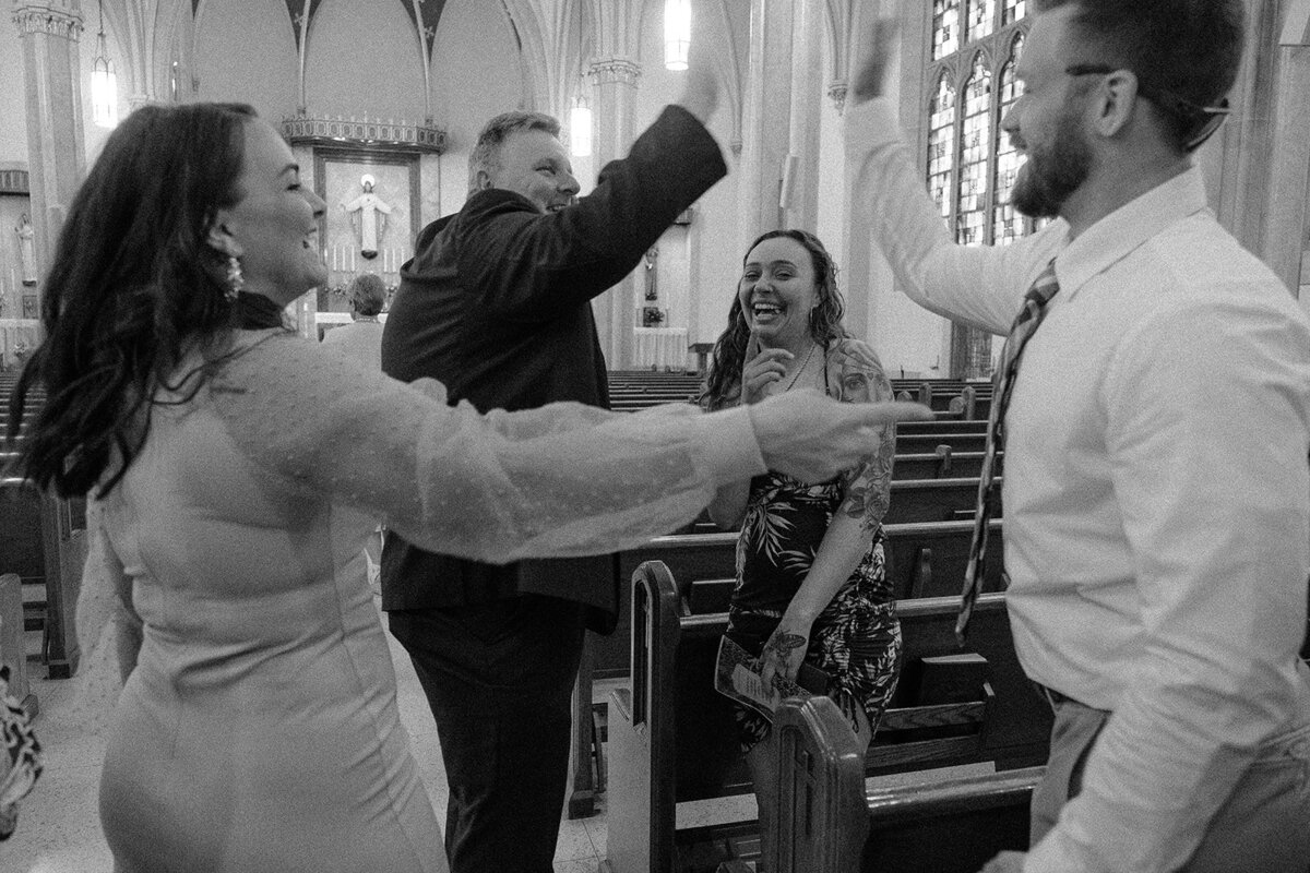 receiving-line-206