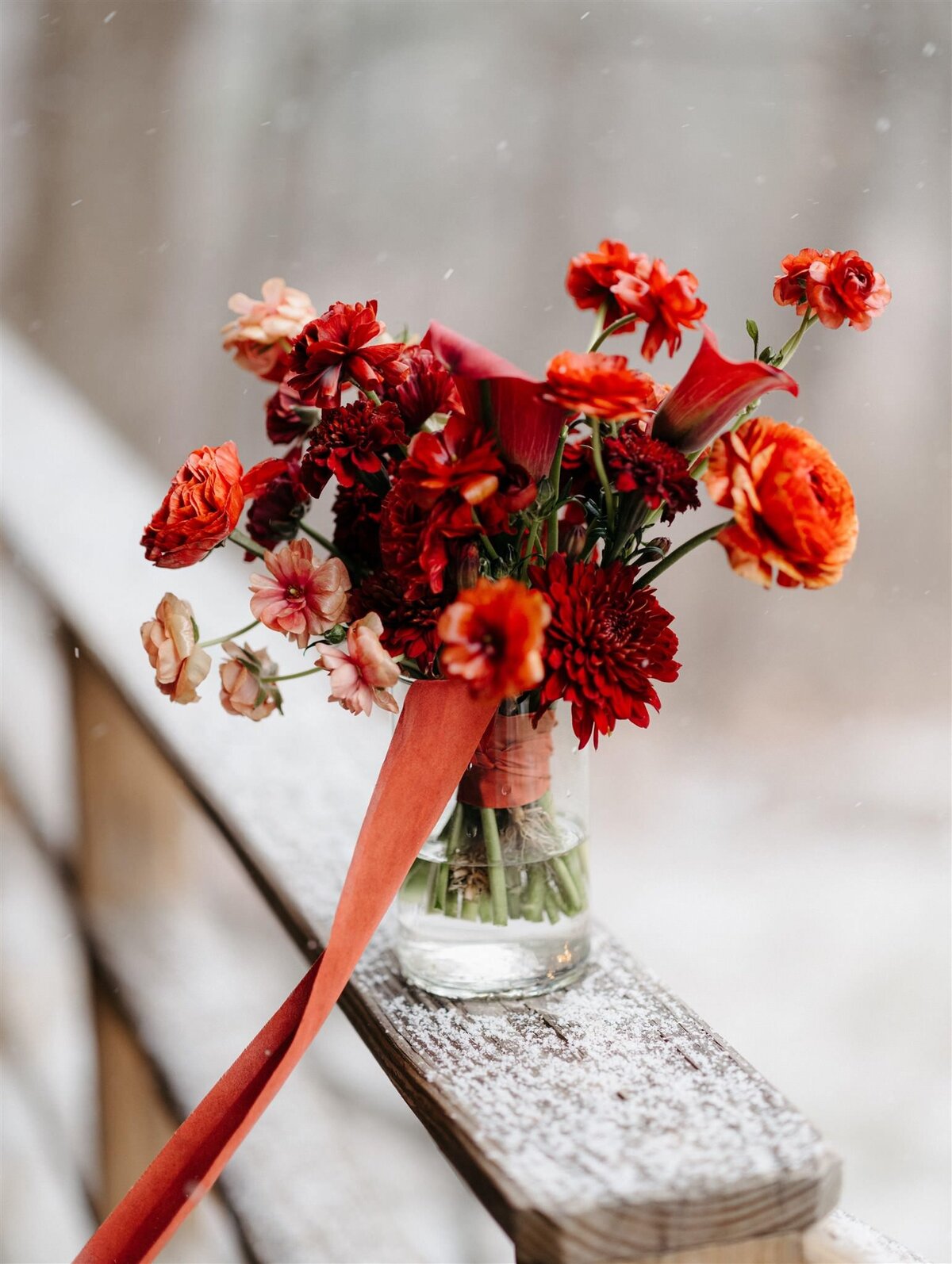 winter-wedding-florals