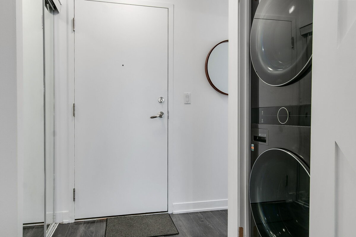 30-web-or-mls-59_001_Laundry Room