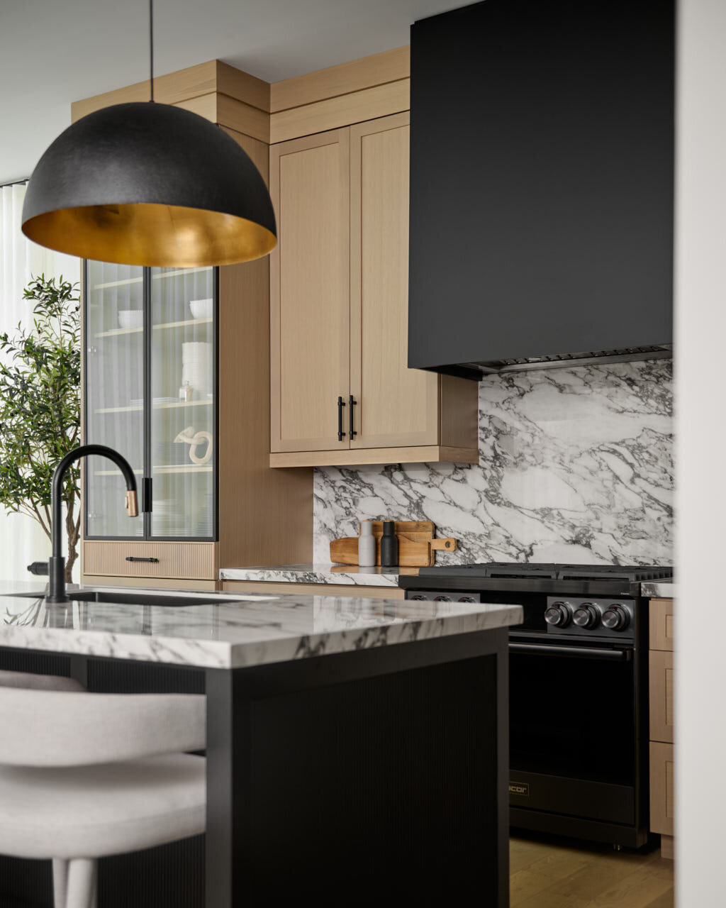 2024-11-02-Barzotti Oakville-Brandon-Marsh-Photography-WEB-0025