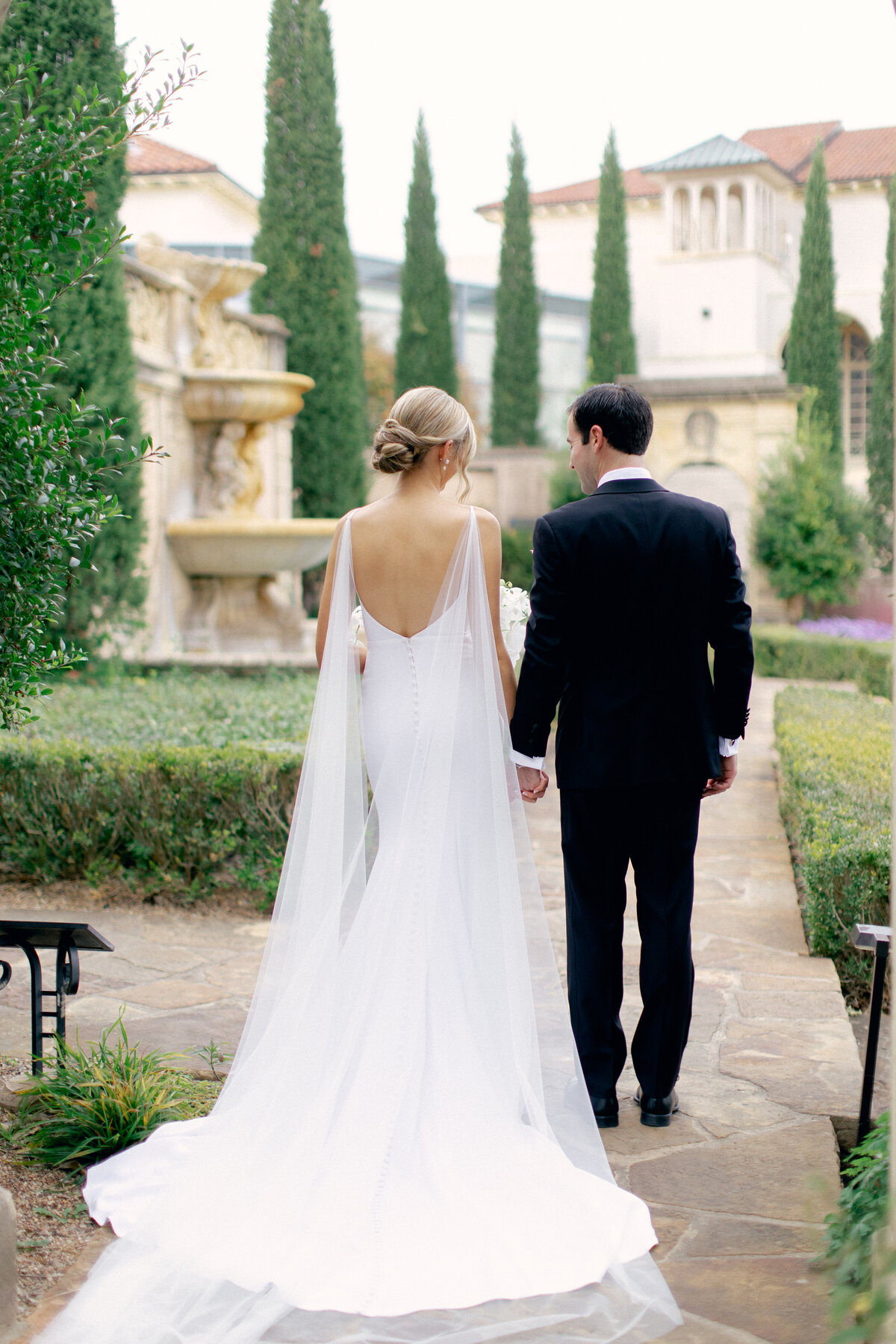 Ally-and-Nathan-Wedding-Preview-Emily-Nicole-Photo-30