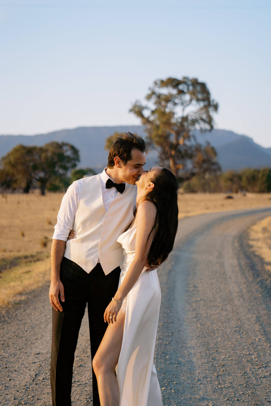 Adrian-Hannah-MountWilliamStationEstateWedding-RedbookStudios--195