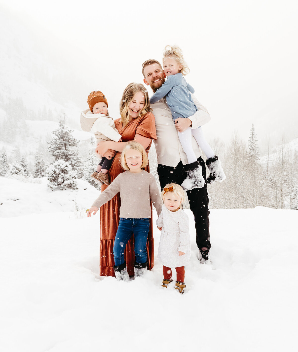 Sam-Murch-Photography-Ouray-Colorado-Winter-Family-Photography-10