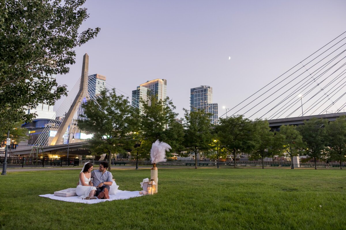 Bright colorful fun wedding photography allie photo engagement photo session zakim bridge
