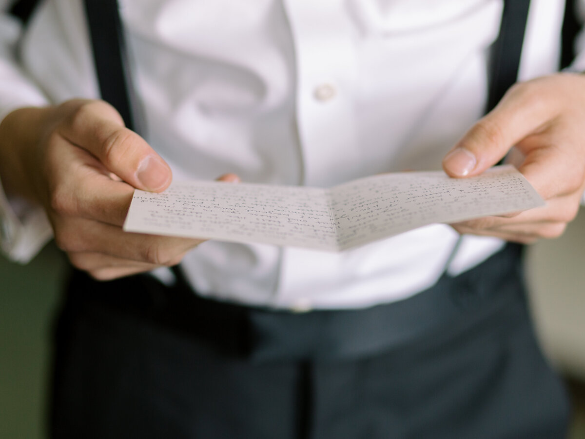 2021_08_07-Ariel-Pearl-Center-Wedding-Halle-Carter-Getting-Ready29