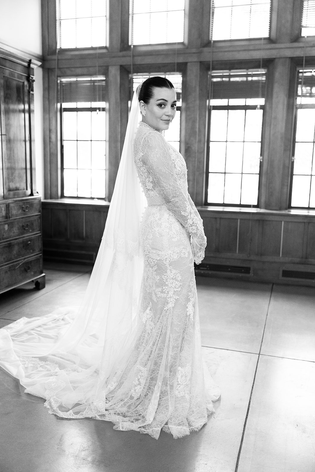 Ximena&Ryan-GettingReady-81