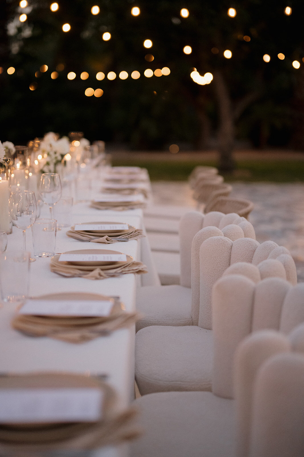 Neutral Wedding Table at Acre Baja