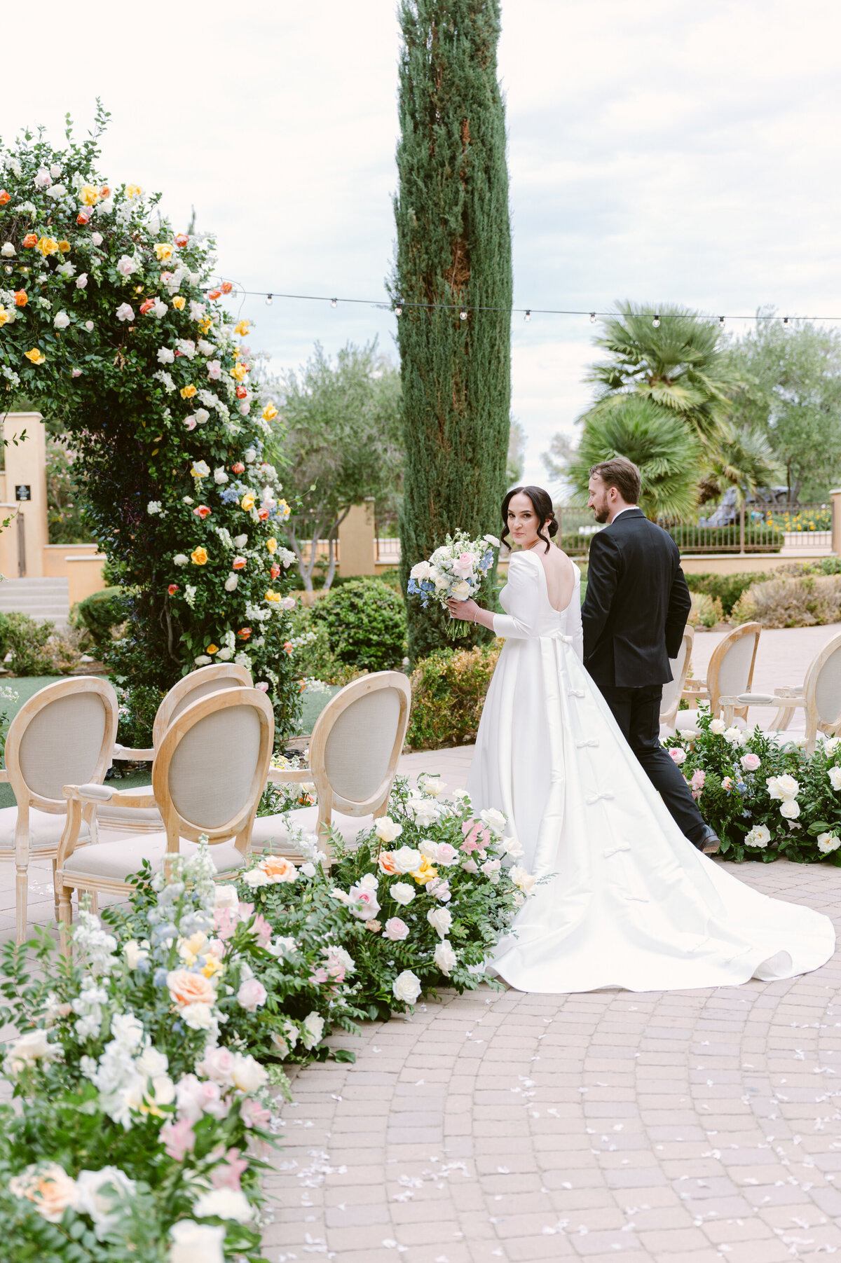 of-the-desert-flor-las-vegas-wedding-florist-hilton-lake-las-vegas-0026