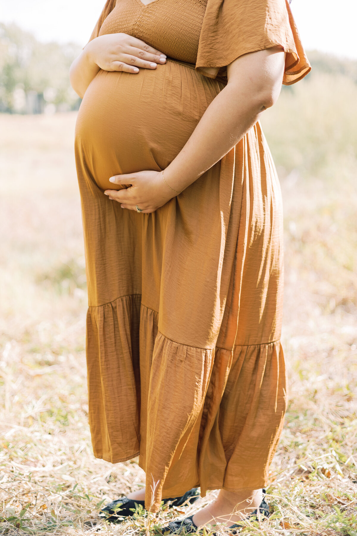 Mueller-Maternity-Photographer-Sabrina-Reagan5