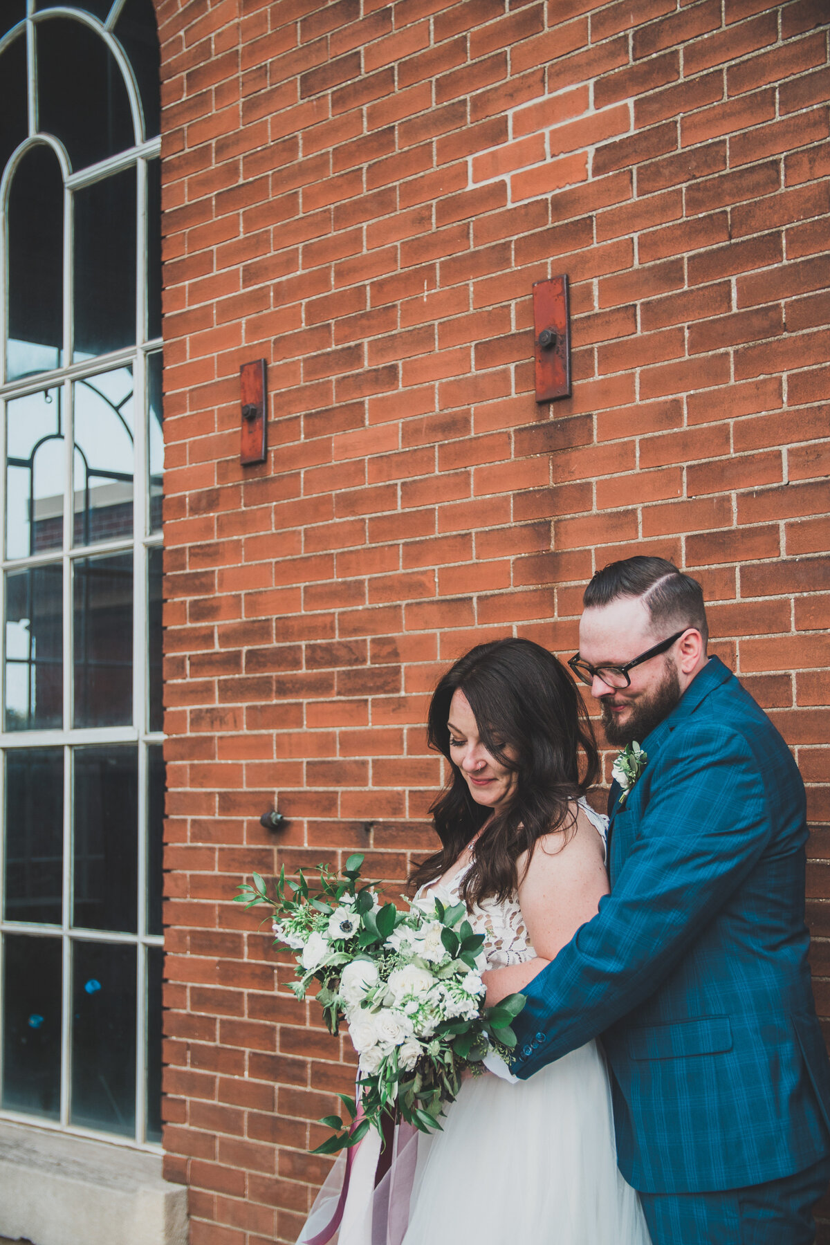 hipster-hamilton-museum-of-steam-and-technology-wedding
