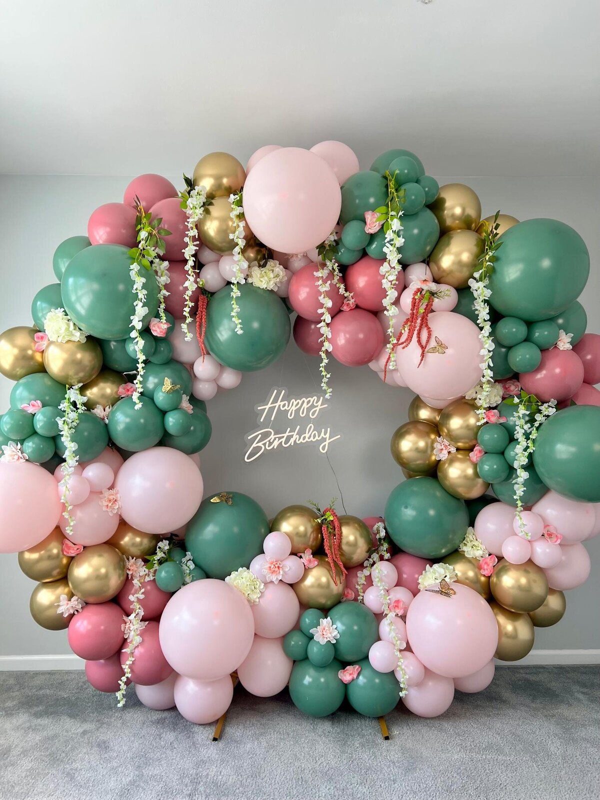 Barrington IL balloons by Mauis Balloons