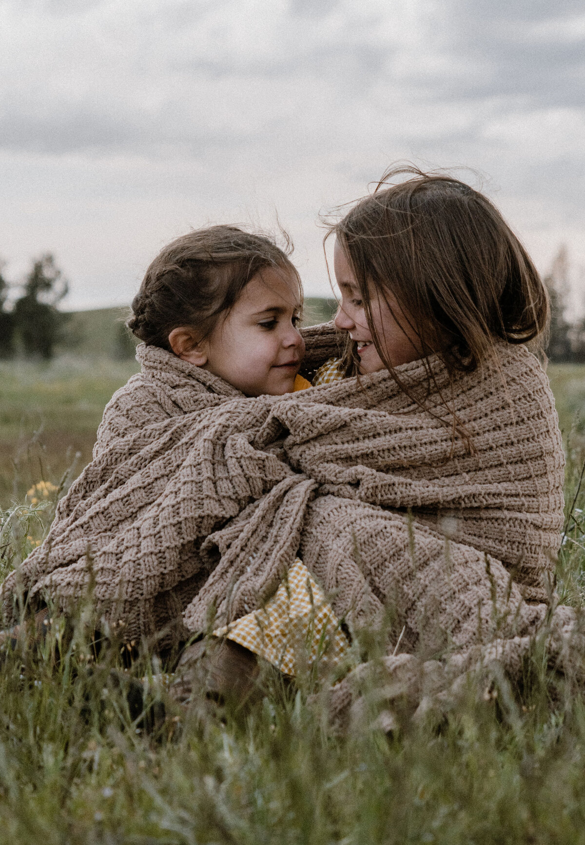 family-session-on-the-farm-spokane