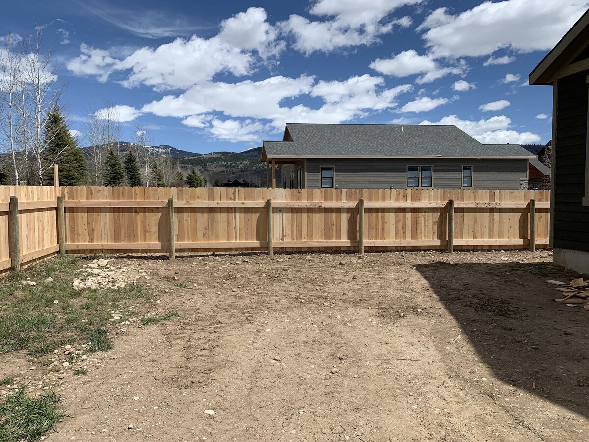 spring-creek-wood-privacy-fence