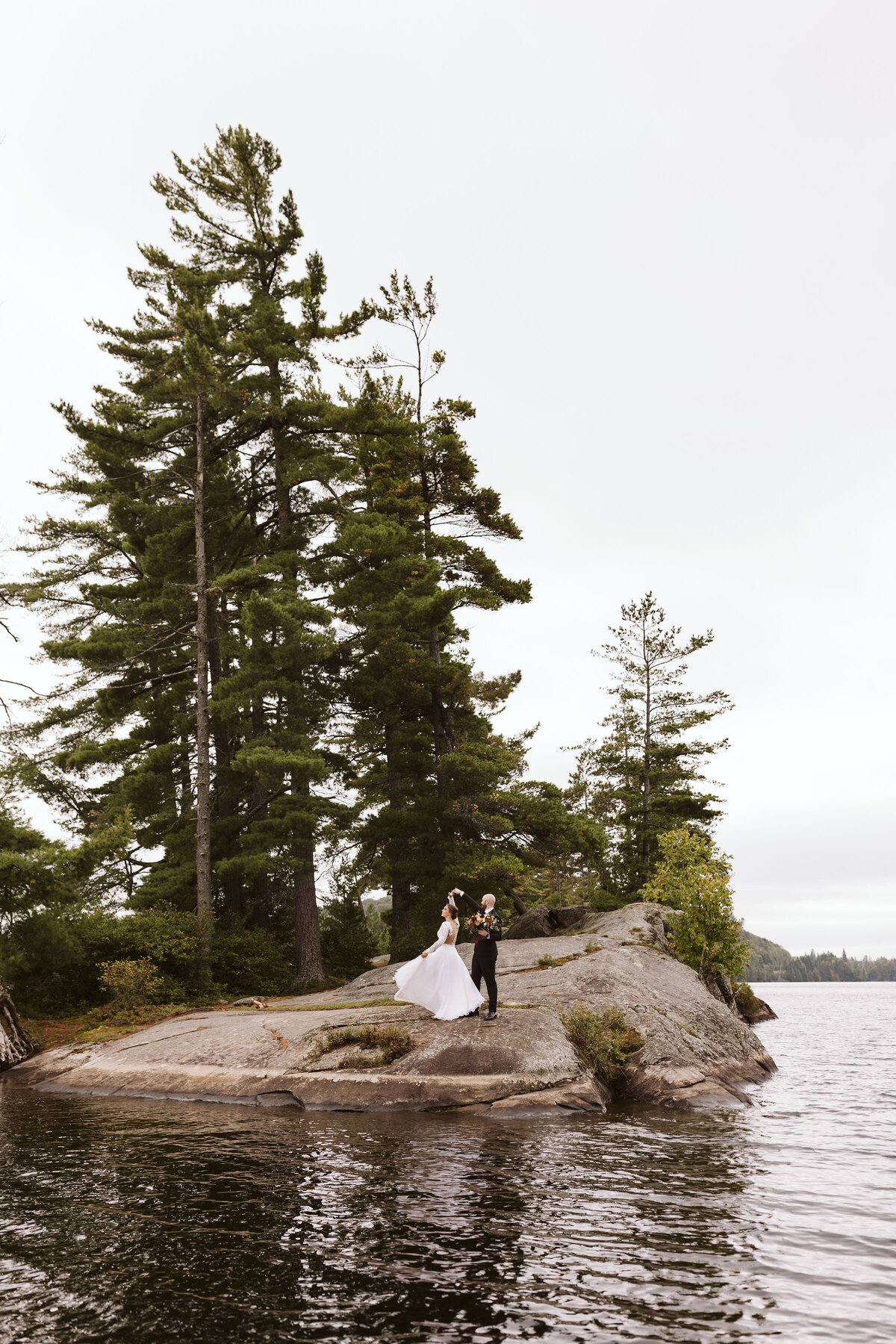 EBP-Samantha+Brandon-CampWedding-260