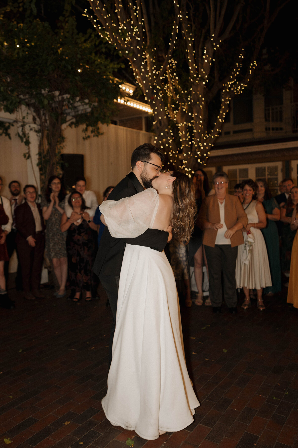 horton-plaza-hotel-san-diego-wedding-raven-berlin-photo-1130