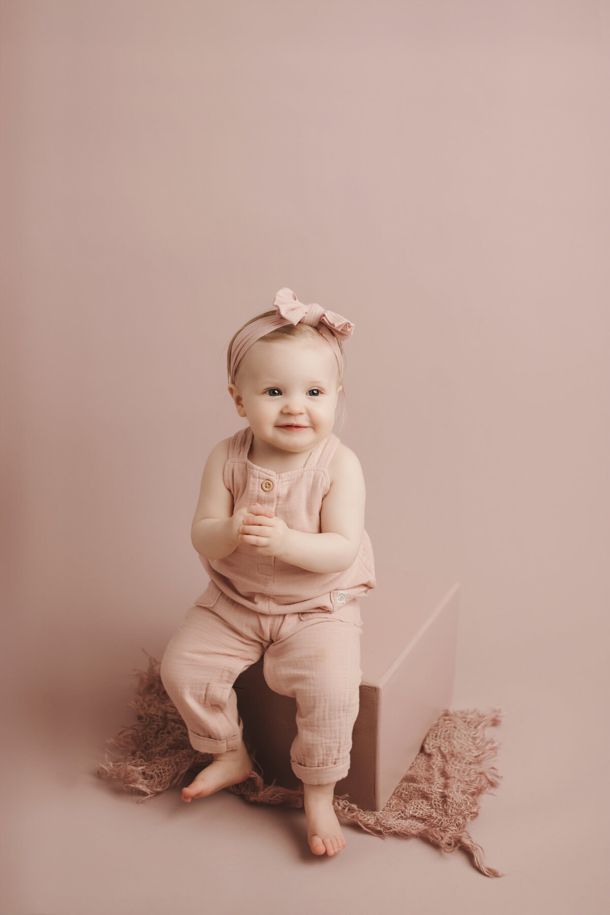 cake smash photographer east aurora ny