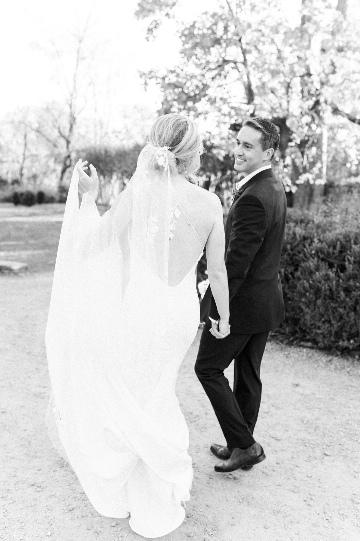 Hannah Malloy Virginia Wedding Portrait Family Photographer-718