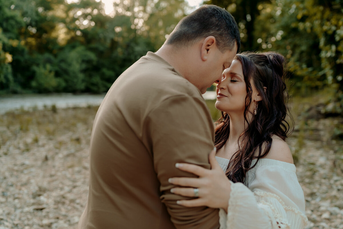 Cassville Missouri Engagement Couples Photographer (2)