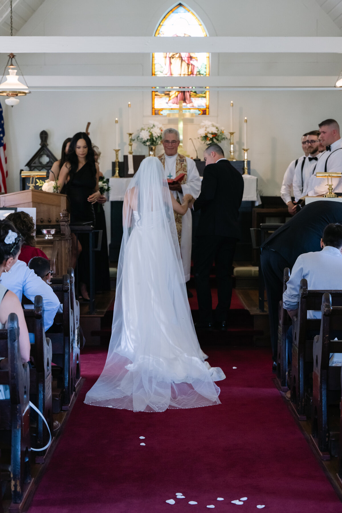 tacome wedding chapel bride and groom marriage vows