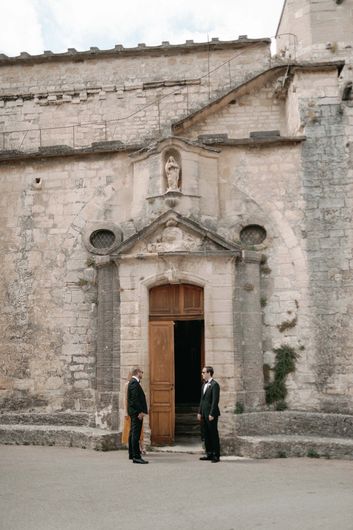 Flora_And_Grace_Provence_Editorial_Weddng_Photographer-268