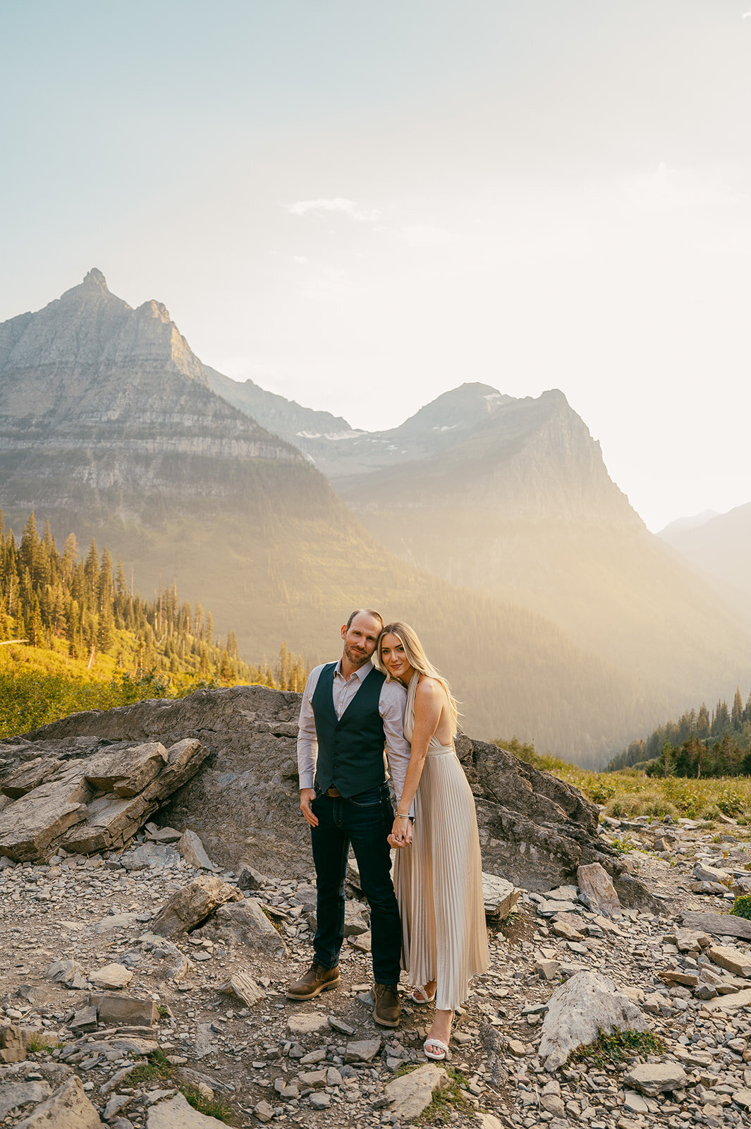 vintage-hollywood-glacier-national-park-elopement-presley-gray-photo1363