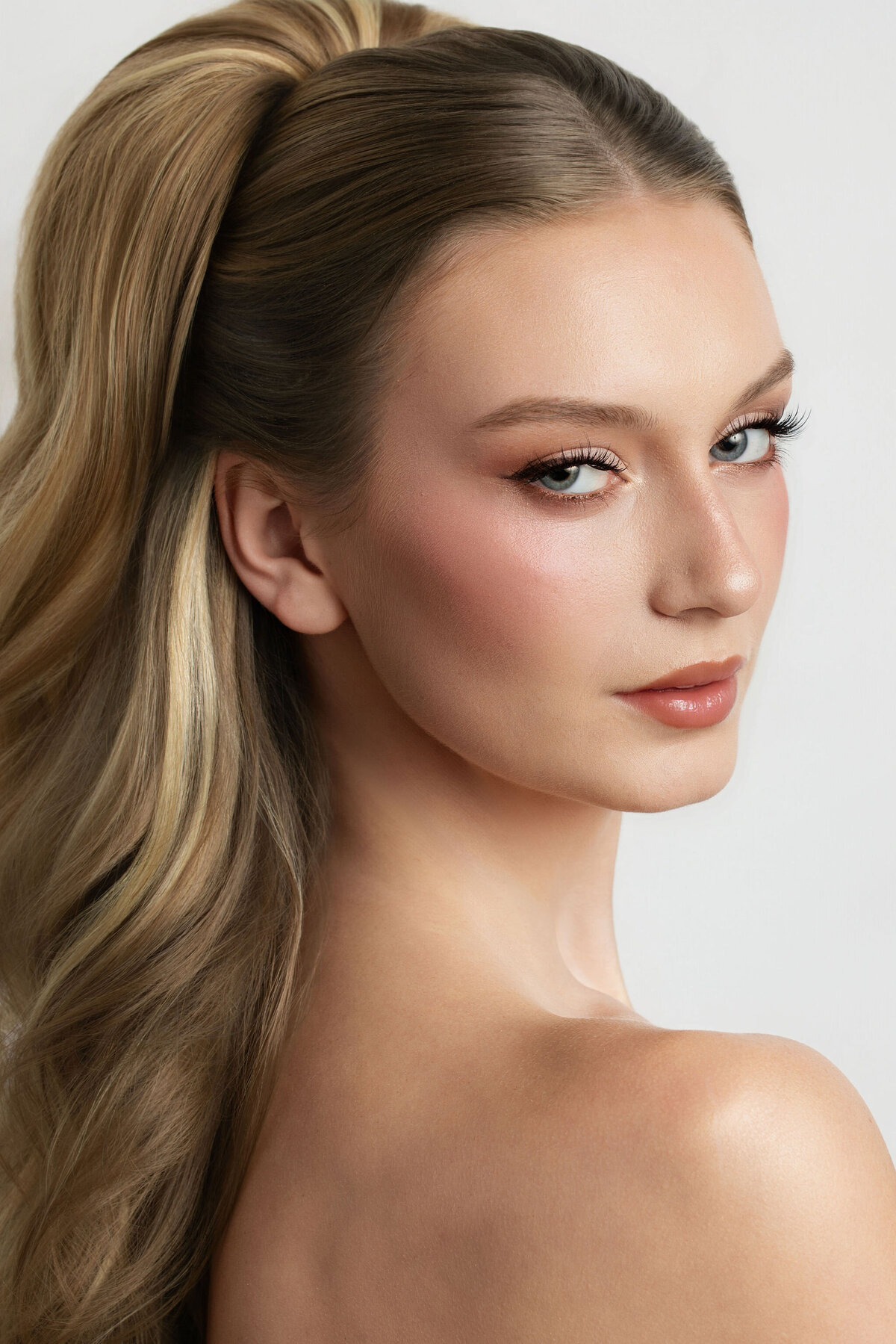 Model — Arabella