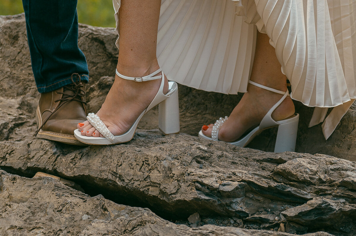 vintage-hollywood-glacier-national-park-elopement-presley-gray-photo2493