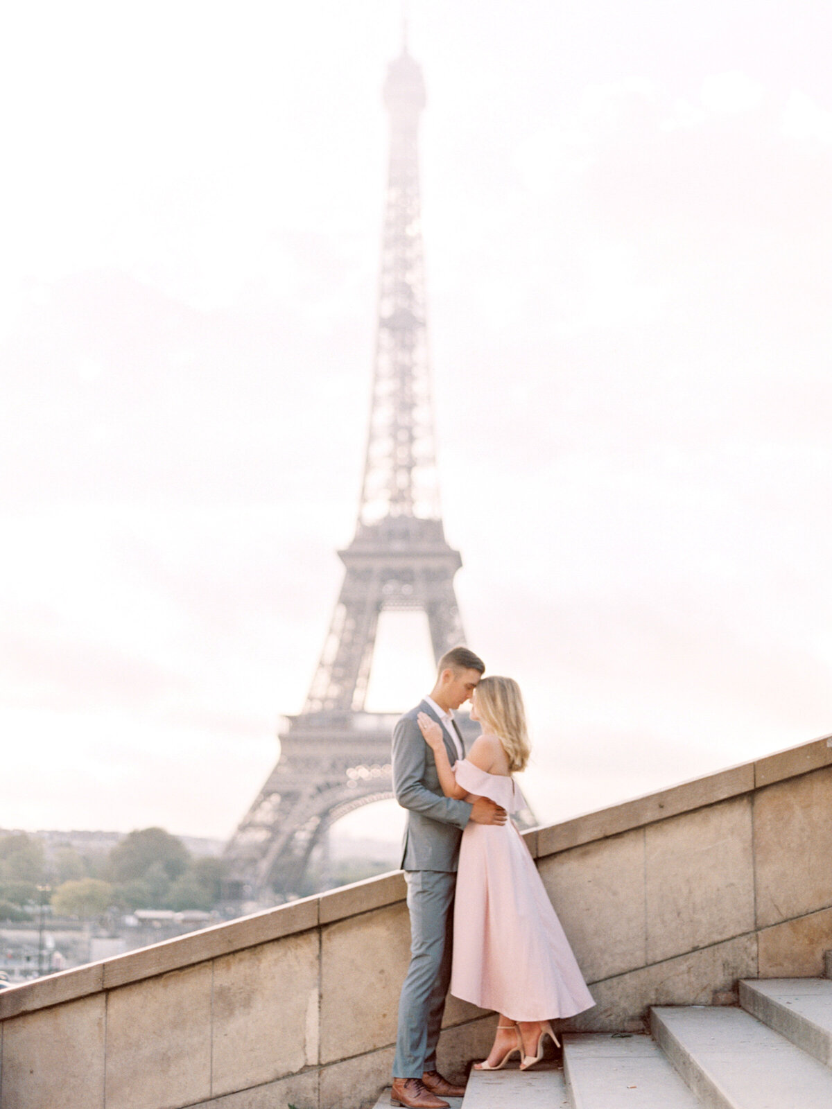 paris-engagement-session-eiffel-tower-engagement-session-paris-wedding-photographer-mackenzie-reiter-photography-6