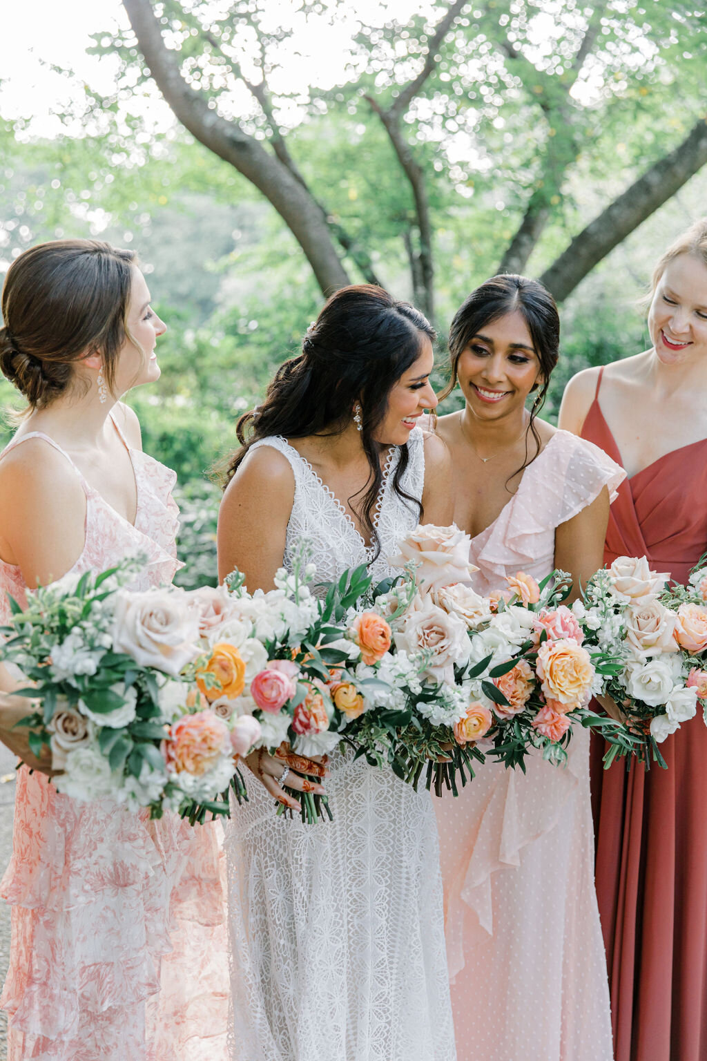 Meadowlark Botanical Garden Wedding Photos | Adela Antal Photography