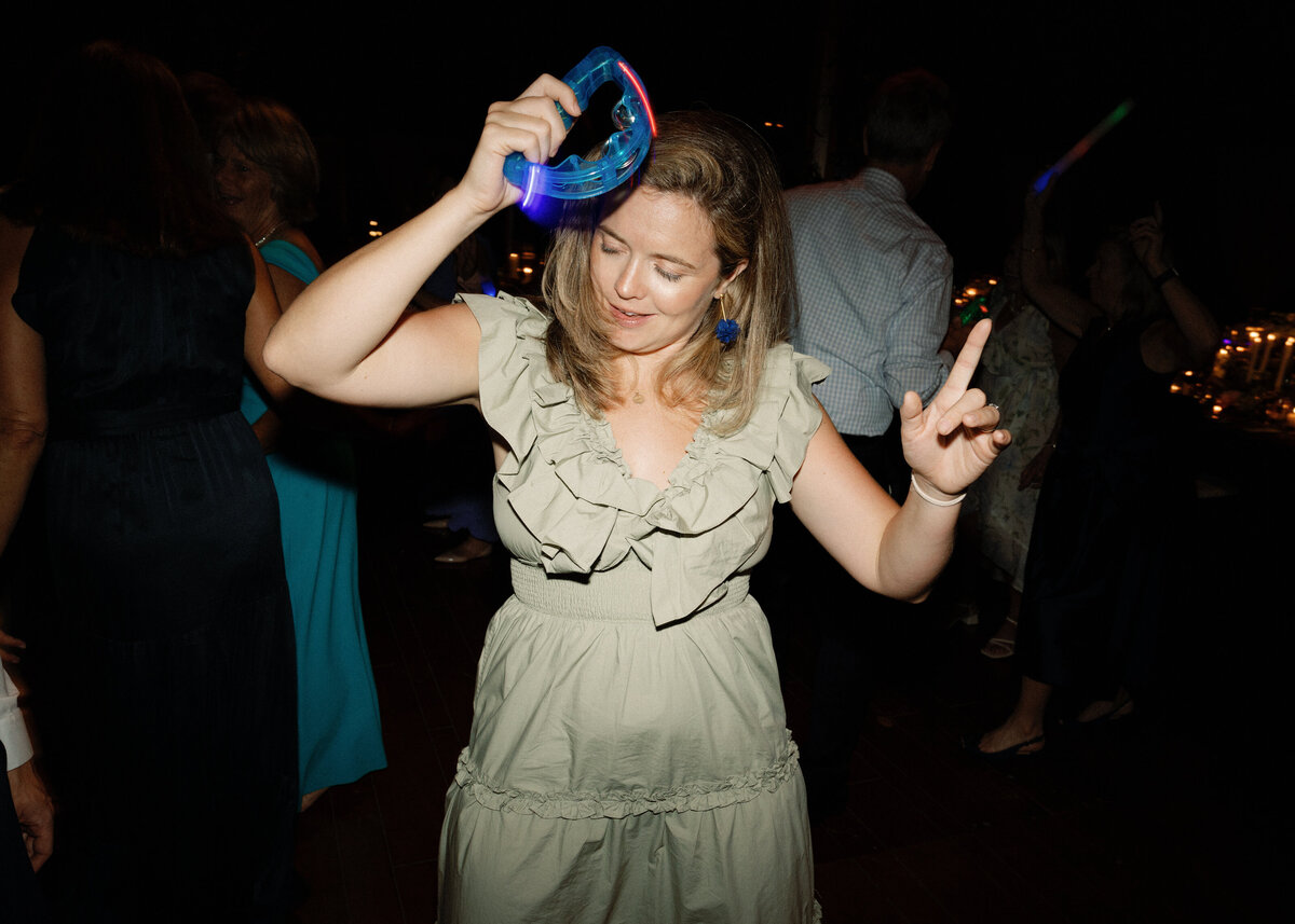 198_New_England_Wedding_Photographer_Lev_Kuperman_17.JPG