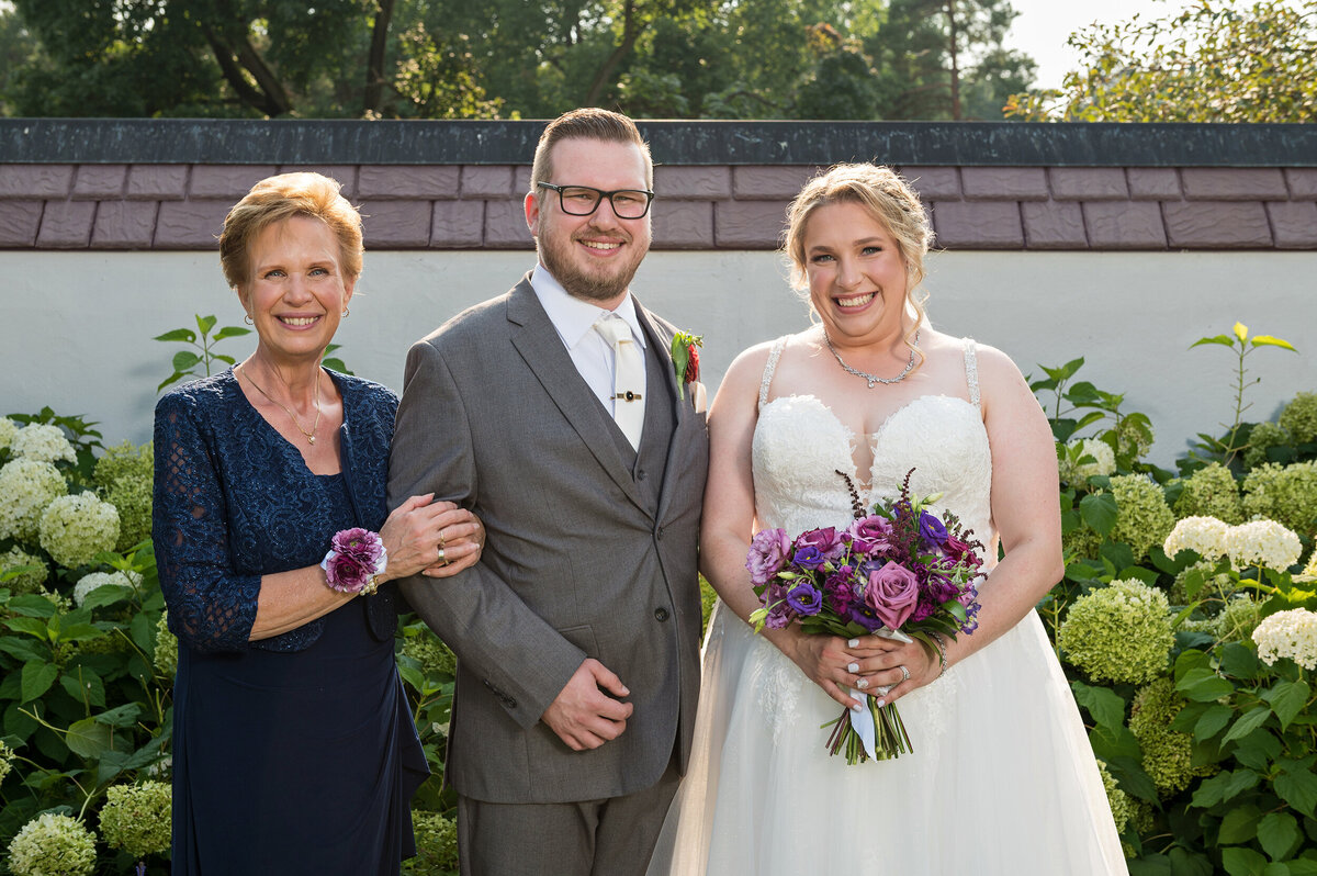 Wedding-Photographer-in-Michigan-052