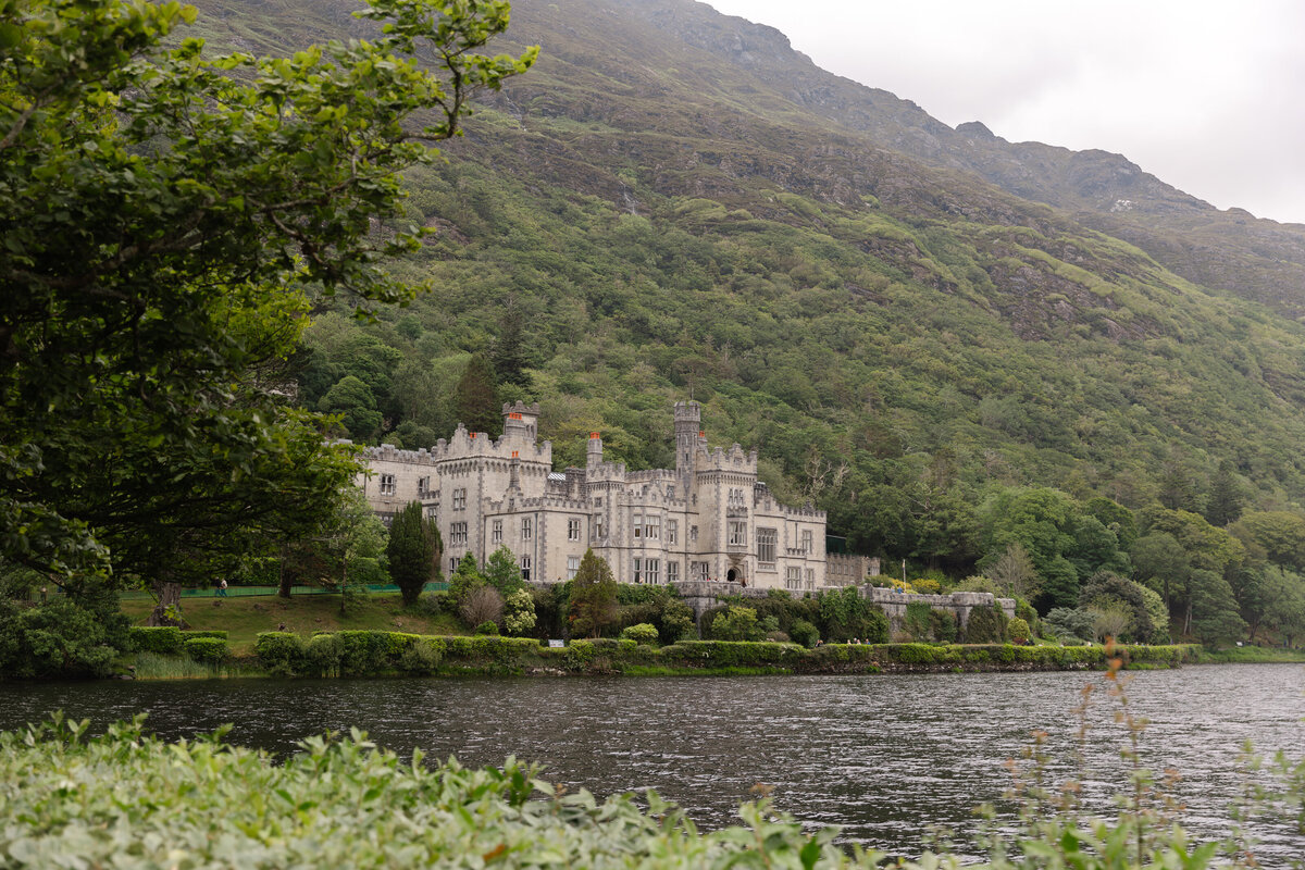Ireland-Wild Atlantic Way-Kylemore Abbey-Family Travel Photographer-Homeschool Travel Photographer-Travel Photographer-Kate Neal Photography