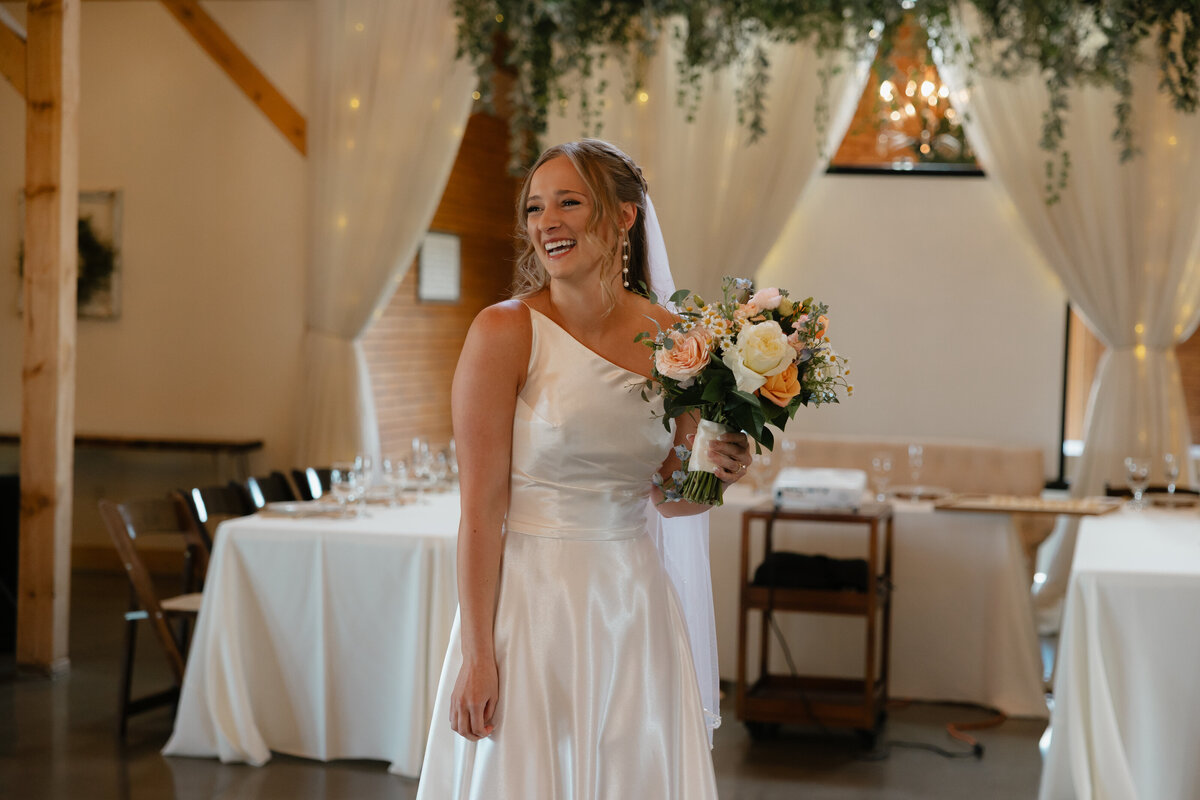 Sydney and Brant's Rustic Midwest Wedding Photography-90