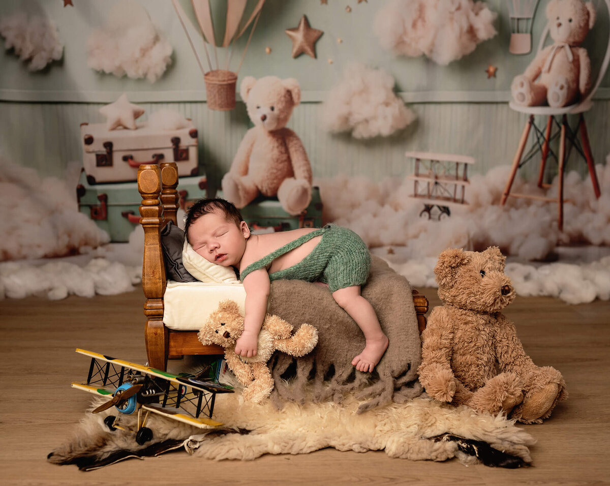 toronto-newborn-photographer-900 (6)
