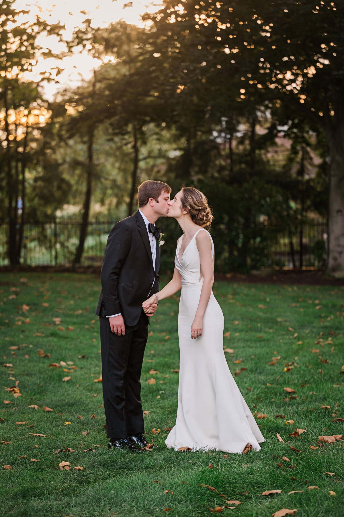 pittsburgh creative wedding photographer