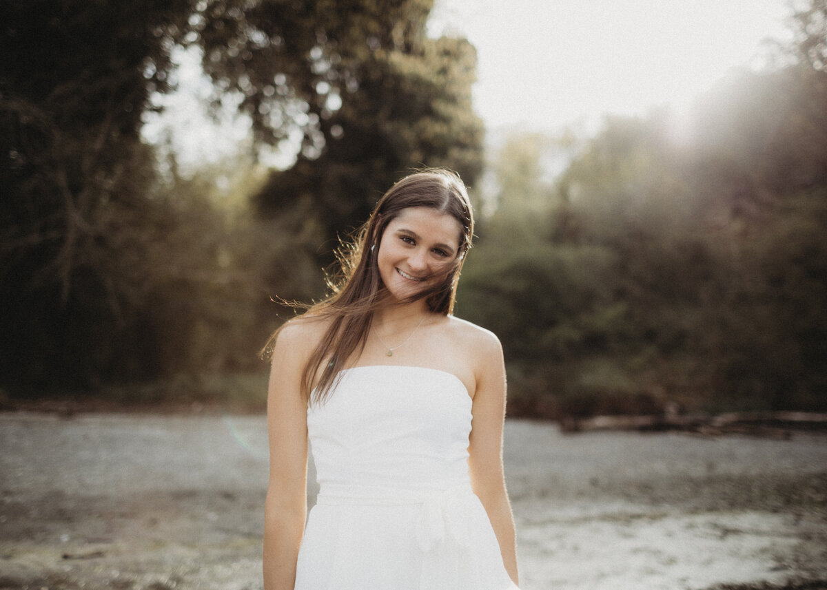 senior-portrait-girl-white-dress