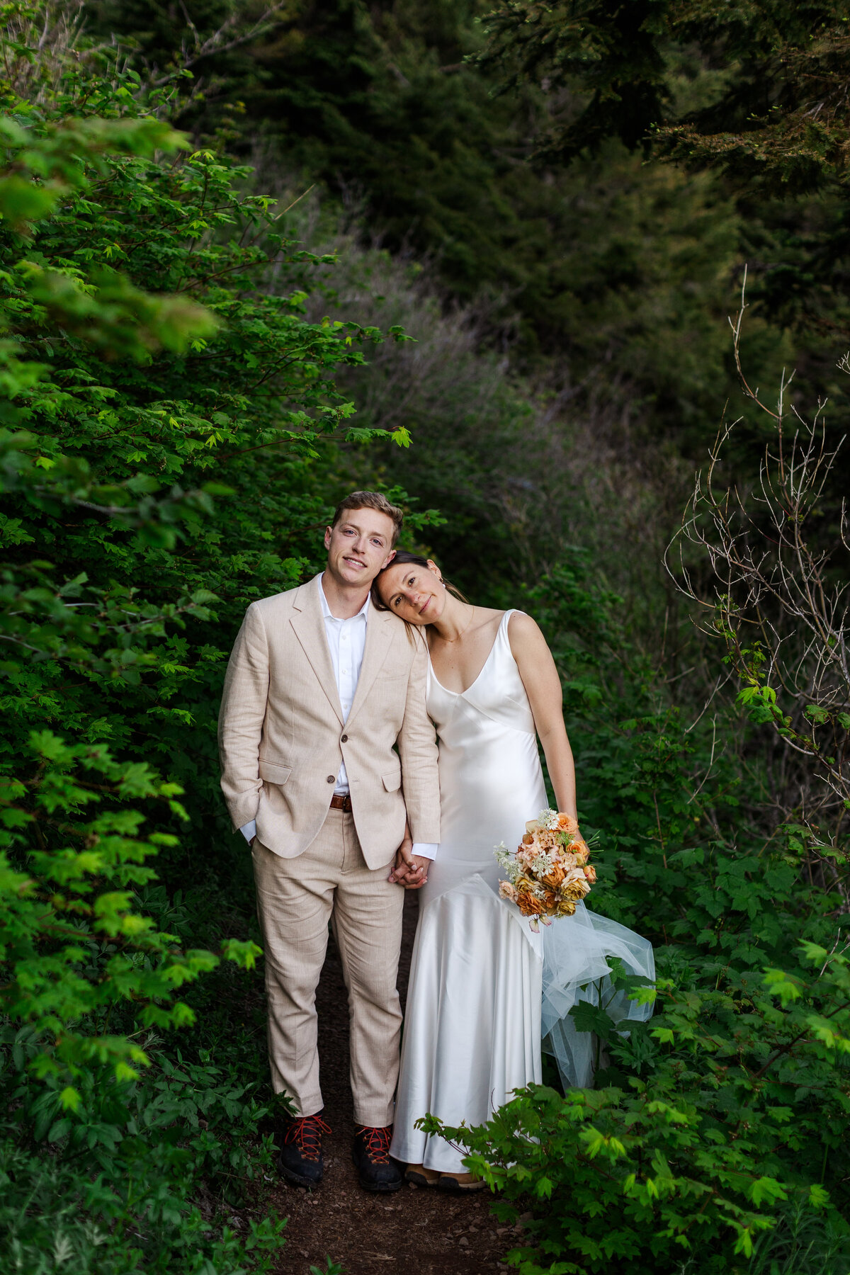 Jenna + Noah - Hiking Adventure - HANNAH TURNER PHOTOGRAPHY 2024-42