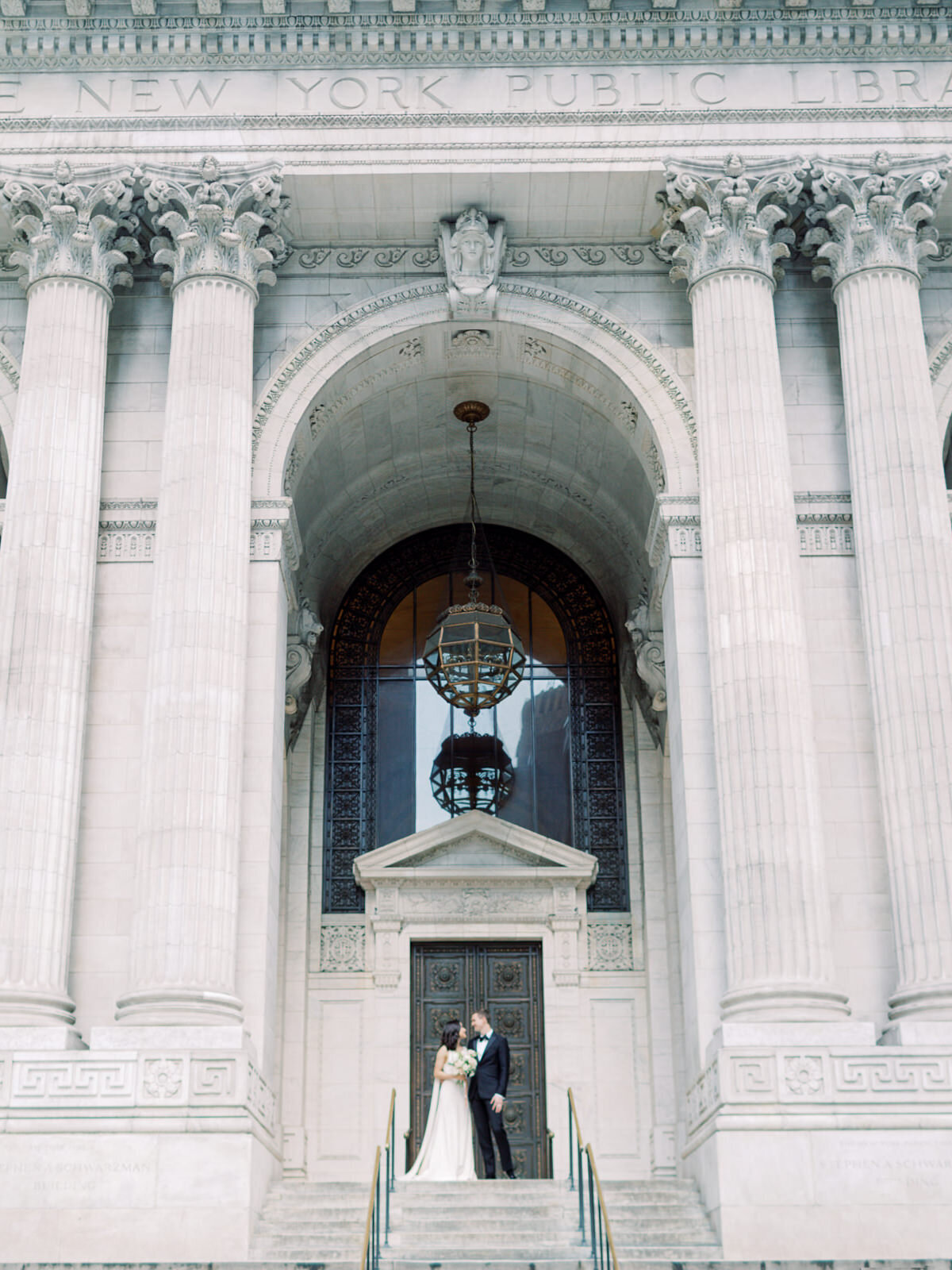 new-york-public-library-wedding-new-york-wedding-photographer-mackenzie-reiter-photography-new-york-weddings-2