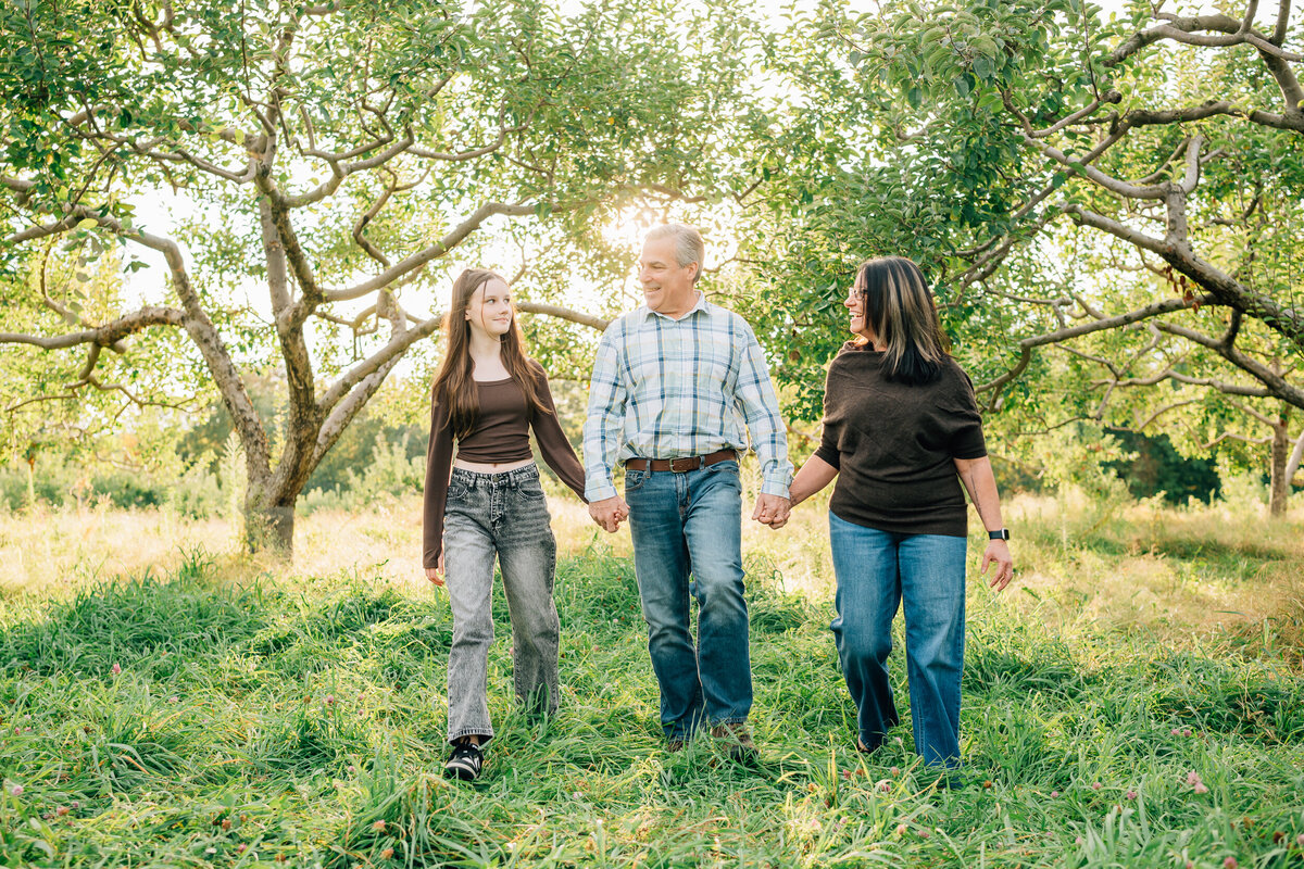 Sharon Leger Photography | Canton CT Newborn and Family Photographer -5