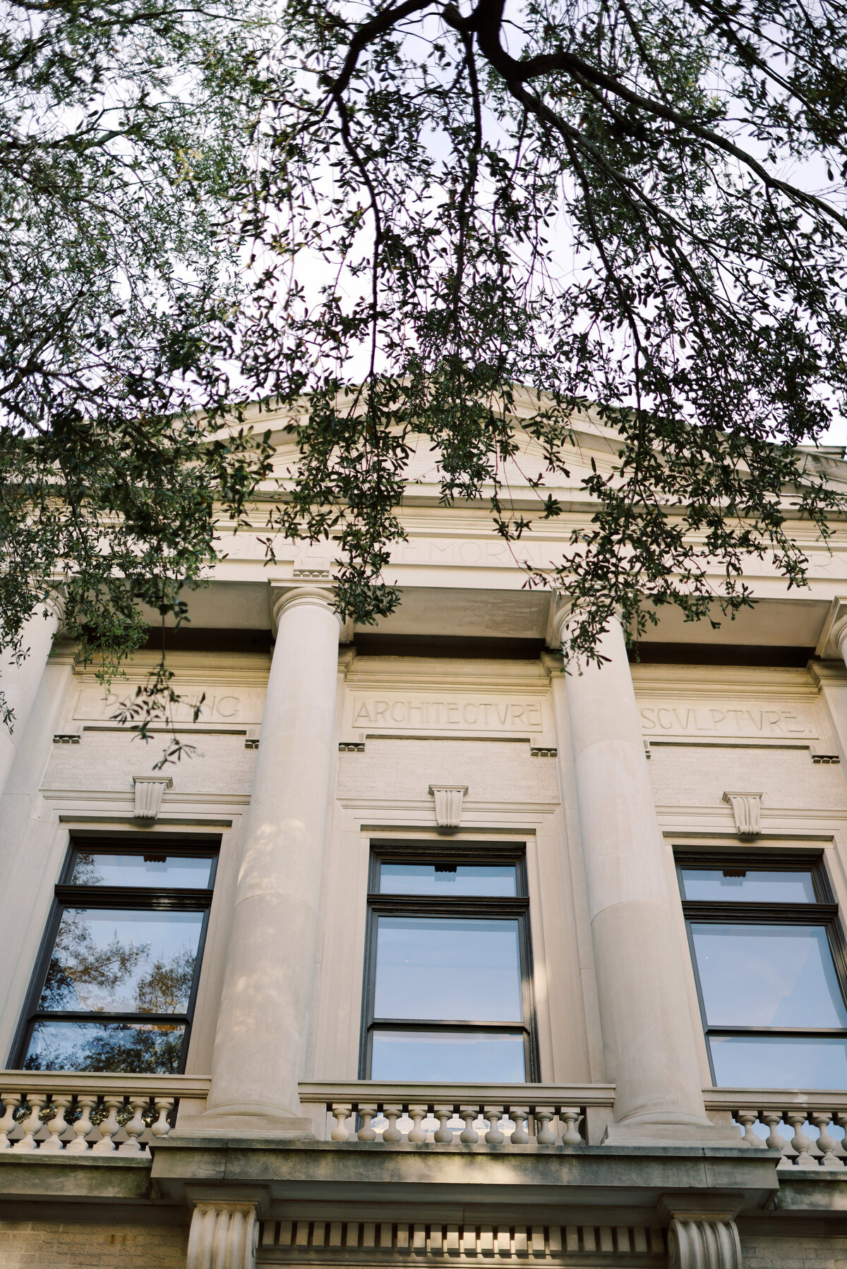 Unique Wedding Photograhy at an Art Museum in Charleston 38