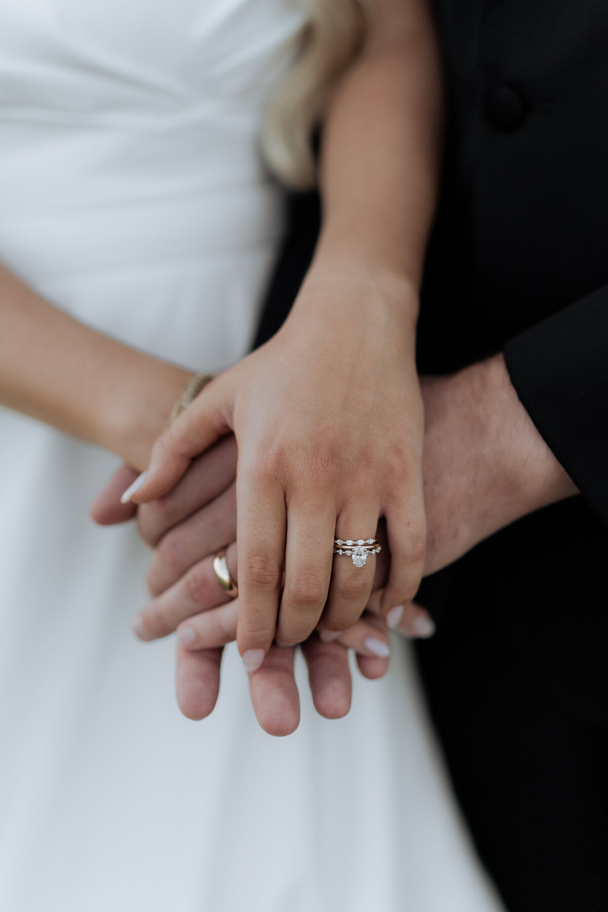 pile-wedding-881