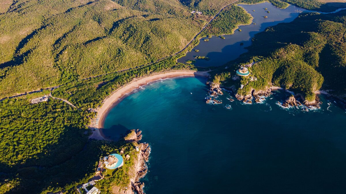 1-Careyes-Mexico-Private-Events-Venues-Playa-Careyitos-0568