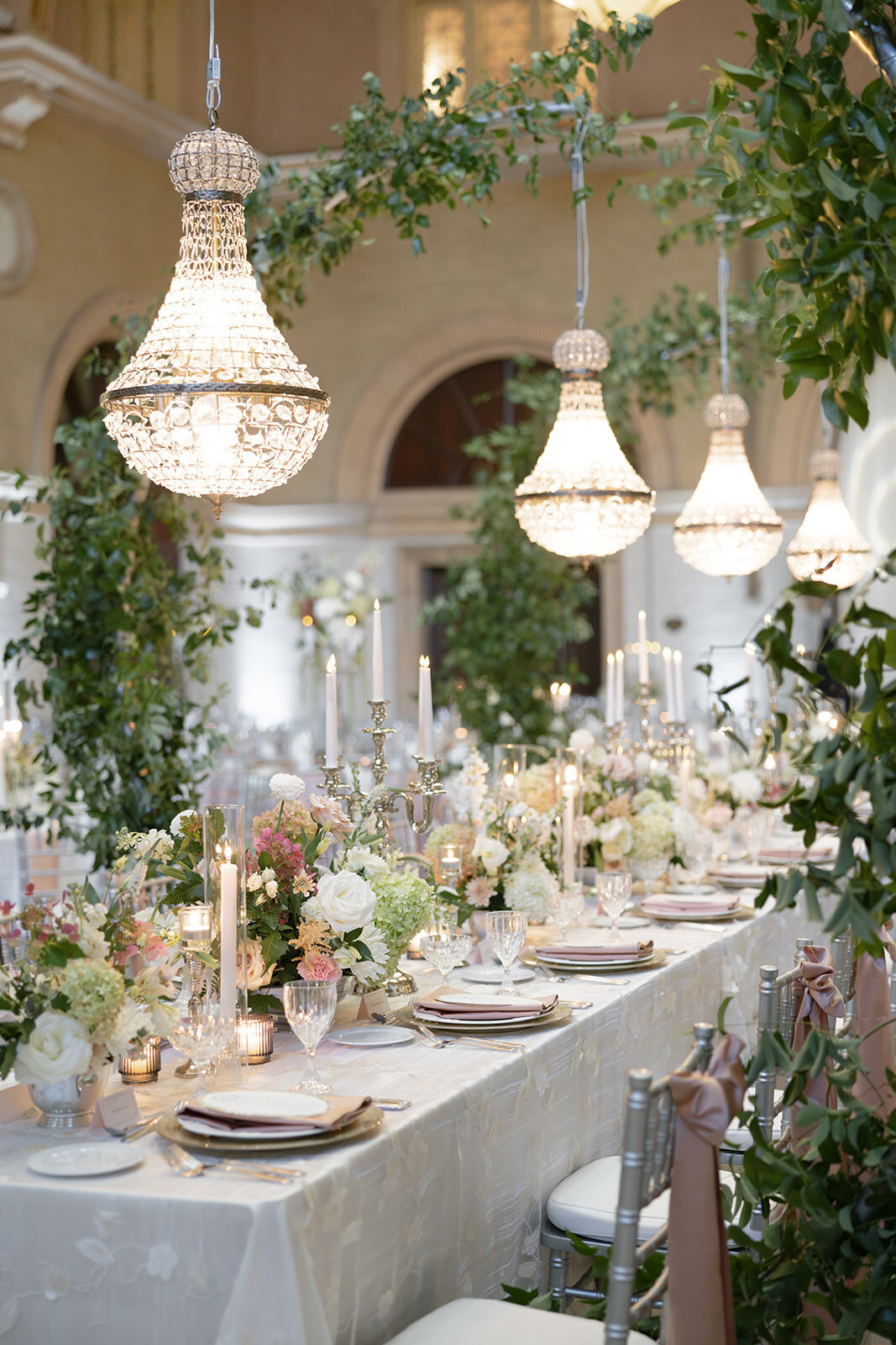 loui_photography_depot_minneapolis_archifete_summer_wedding_amanda_ben-36