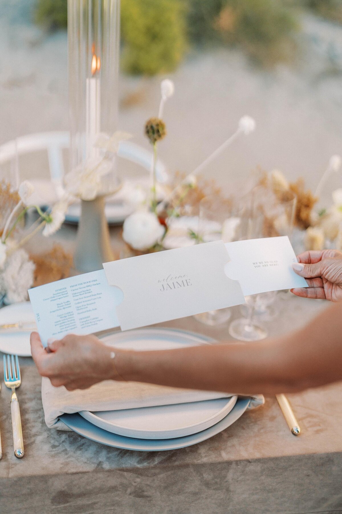 neutral-interactive-wedding-menu