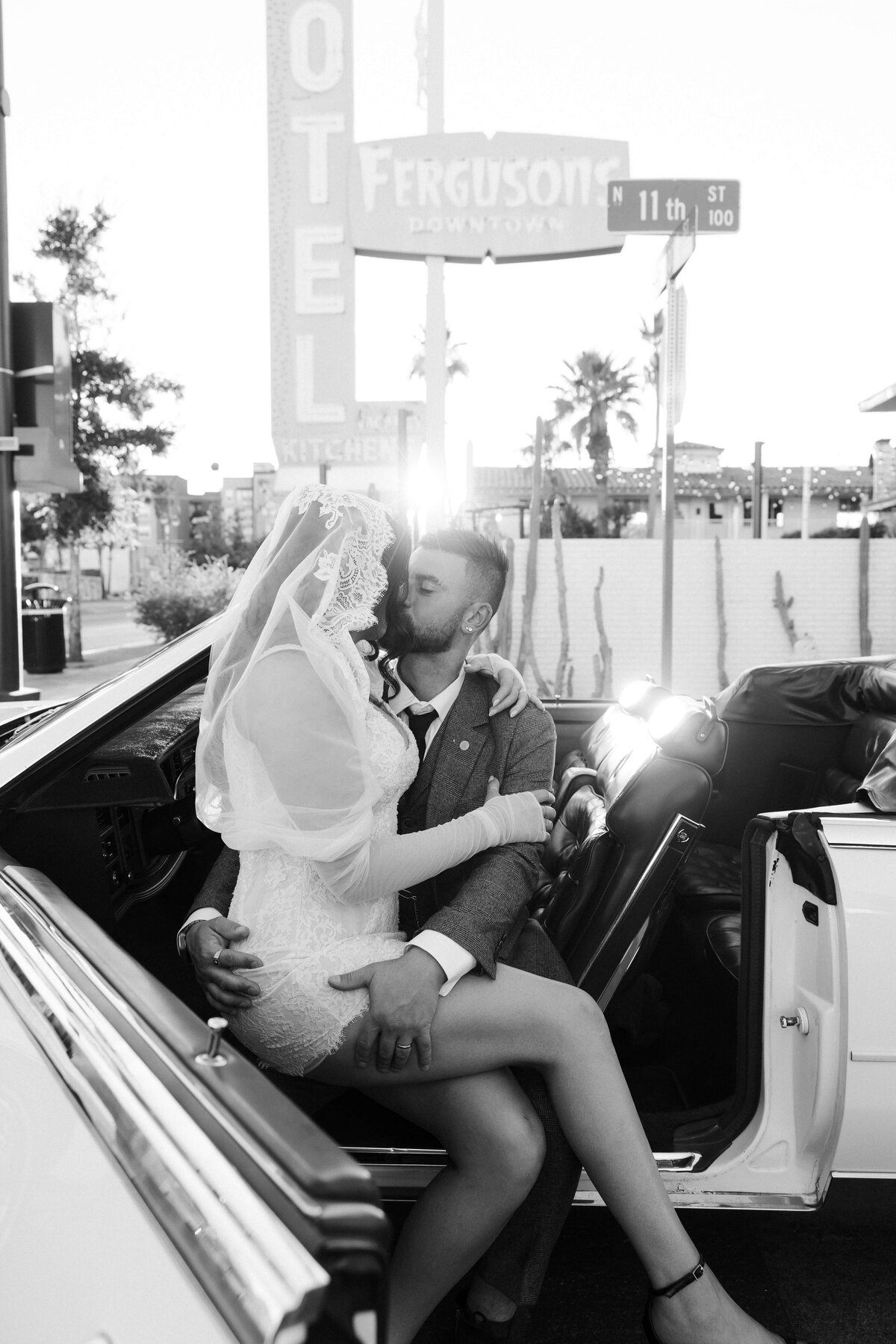 57riskyexposure_aimee-adrian_las-vegas-elopement-photography