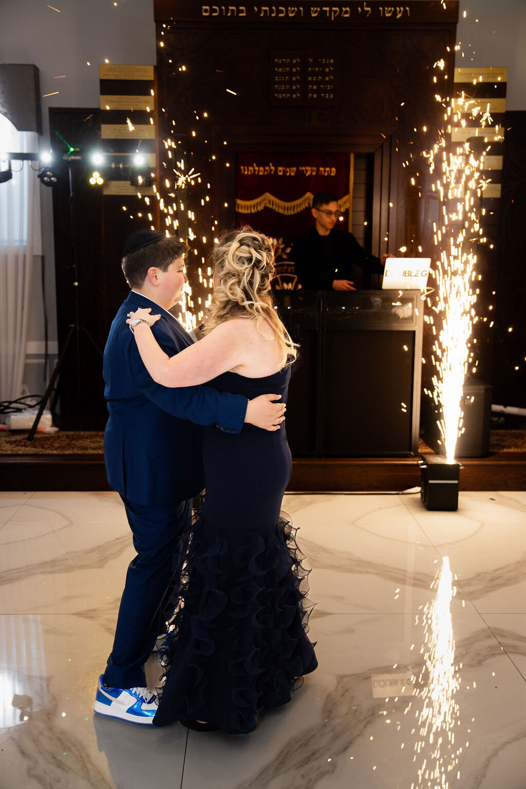 EthanandElianaBnaiMitzvah_20250518_0898